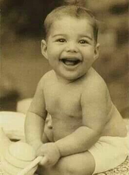 Freddie Mercury (Farrokh Bulsara) was born in Zanzibar