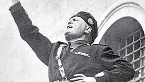 Mussolini accedeix al poder
