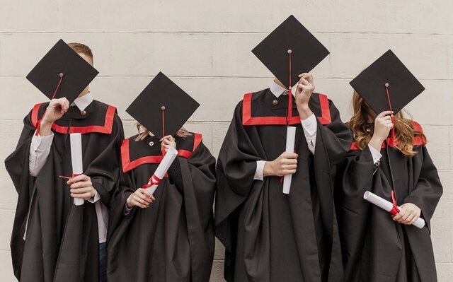 Sali de la secundaria y entre a la preparatoria