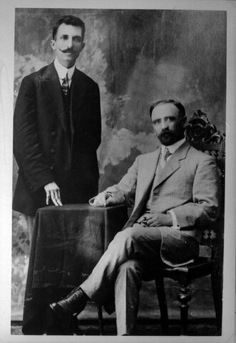 Madero postulandose a si mismo como presidente