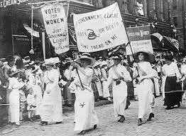 Primer desfile por el sufragio