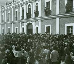 Trabajadores textiles en huelga