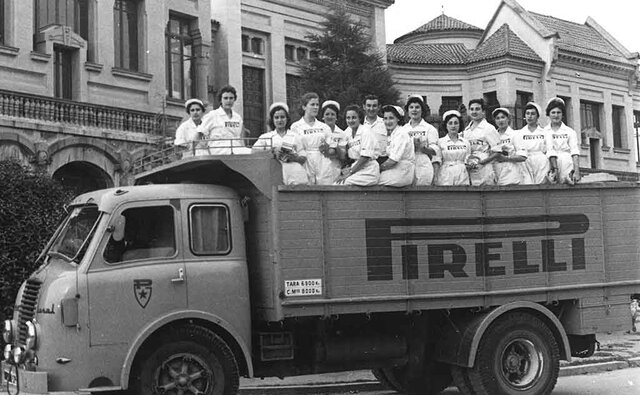 En plena Guerra Civil Pirelli va seguir treballant
