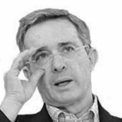 Ex presidente colombiano Álvaro Uribe
