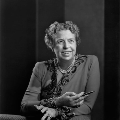 Eleanor Roosevelt preside la comisión de la ONU