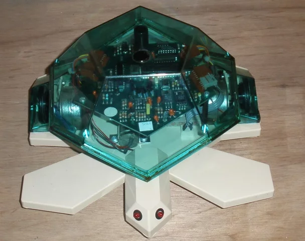 Valiant Turtle teknős formájú robot