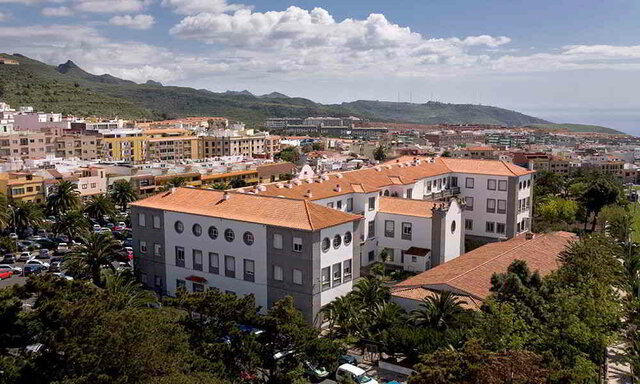 Primera y única Universidad en Canarias