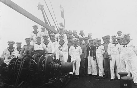 Creació força aèria i servei militar obligatori