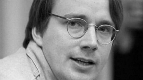LINUS TORVALDS