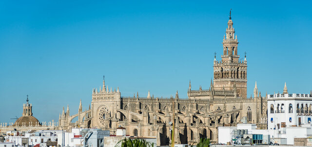 Construccio de la Giralda de Sevilla