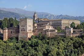 Comença la construcció de l’Alhambra de Granada