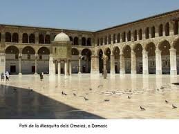 Comença la construcció de la Mesquita de Còrdova