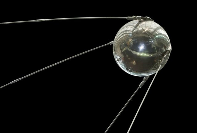 LANZAMIENTO DEL SPUTNIK I
