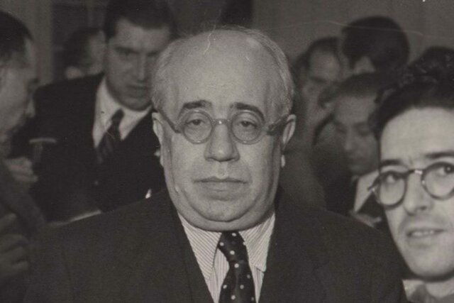 Manuel Azaña comienza la reforma del ejército