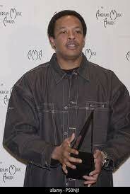 La cancelación de ruido en auriculares convencionales