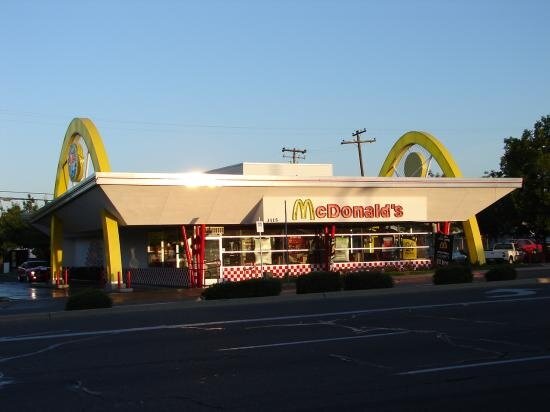 Alex tries to settle down in Bullhead City