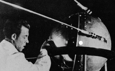 𝕃𝕒𝕟𝕫𝕒𝕞𝕚𝕖𝕟𝕥𝕠 𝕕𝕖𝕝 𝕊𝕡𝕦𝕥𝕟𝕚𝕜-𝟙