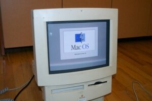 Macintosh LC 575