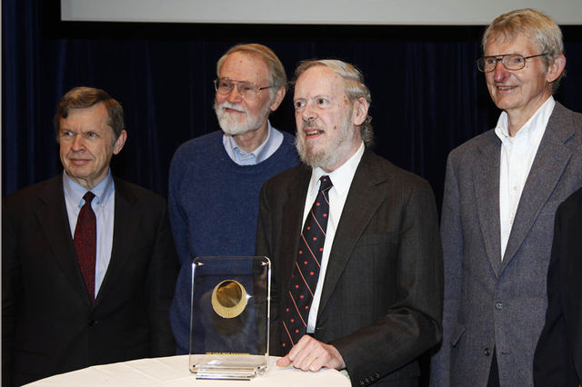 Ранг "Fellow" в организации Bell Laboratories. Одна из высочайших должностей в Bell Labs