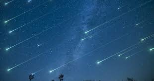 Primera lluvia de meteoritos