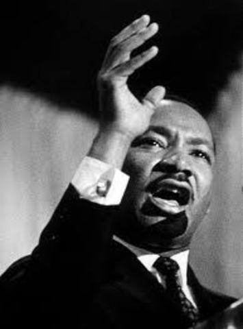 makes his famous I Have a Dream speech