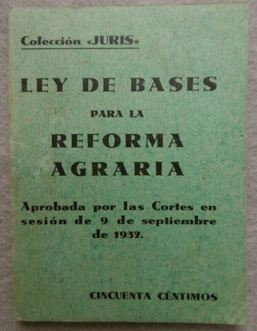 Aprobación de la Ley de Bases de la Reforma Agraria