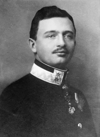 Austrian Emperor Karl abdicates