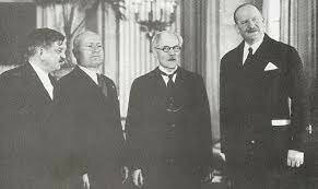 Conferencia de Stresa entre Gran Bretaña, Francia e Italia