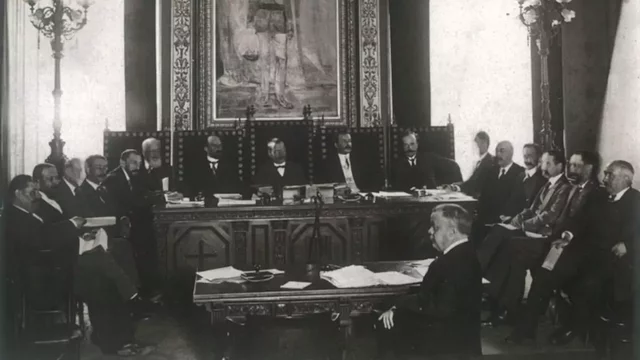 SE SUPRIME LA MANCOMUNIDAD CATALANA