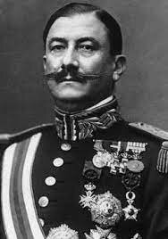 EL GENERAL BERENGUER DIMITE