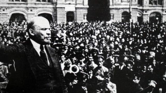 Creación Unión de Repúblicas Socialistas Soviéticas