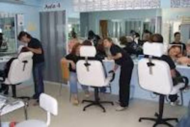 Curso de Perfeccionamiento de Peluquería