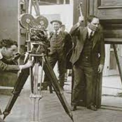 Timeline: HISTORIA DEL CINE Y LA FOTOGRAFIA - JUAN MANUEL NAVARRO