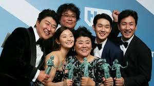 Se estrena "Parásitos" de Bong Joon-ho, la primera película surcoreana en ganar la Palma de Oro
