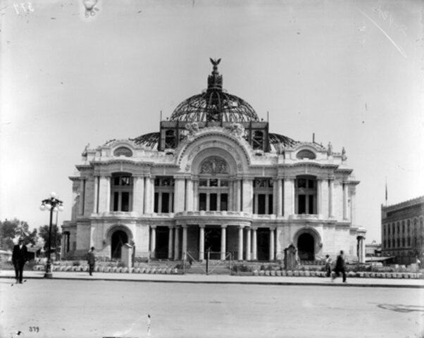 Inauguración del Palacio de Bellas Artes