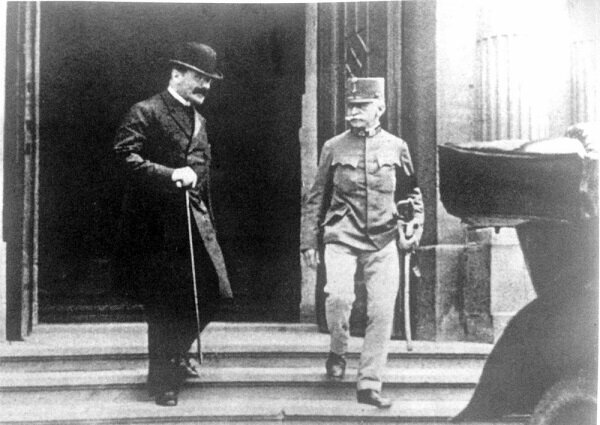 Serbia rechaza el ultimátum