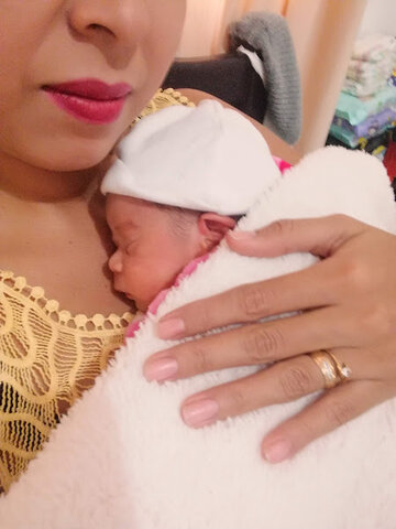 Disfrutando de ser bebe canguro