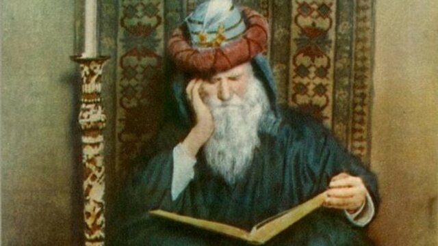 Descubrió métodos para resolver raíces cuadradas, cúbicas y de cualquier índice gracias a estas numeraciones. El más conocido de los matemáticos árabes es Mohammed Ibn Musa AlKhwarizmi