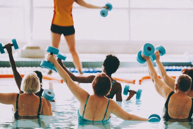 I join water aerobics