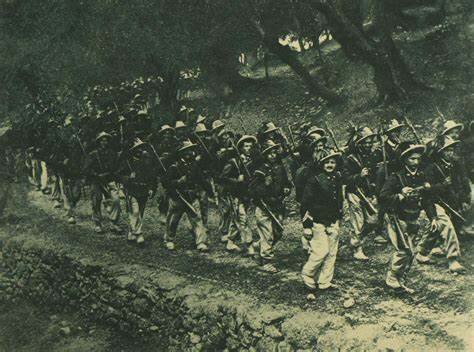 Italy declares war on Austria-Hungary