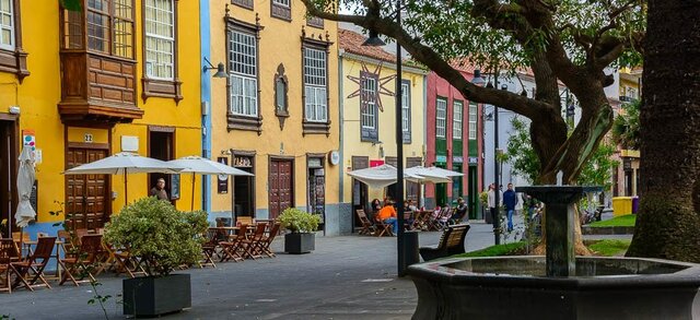 La Laguna se convierte en uno de los principales destinos turísticos de Tenerife, con la apertura de nuevos hoteles, restaurantes y servicios turísticos en la ciudad y sus alrededores.