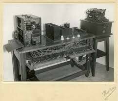 aritmometro electromecánico