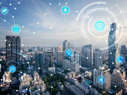 LA RED SE ABRE AL PUBLICO