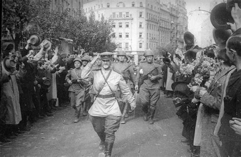 Tito libera Belgrado