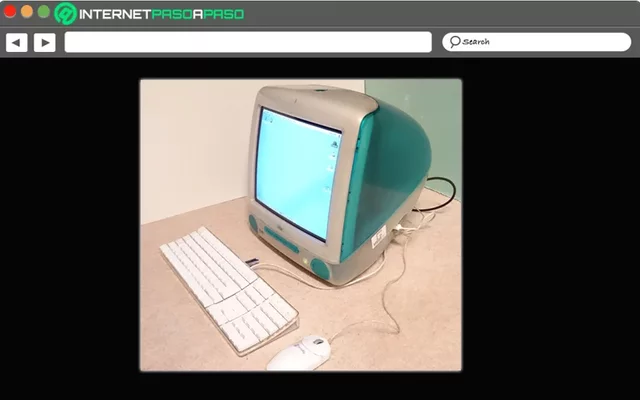 iMac G3.