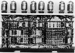Primera Generación (1940-1956): Tubos al vacío