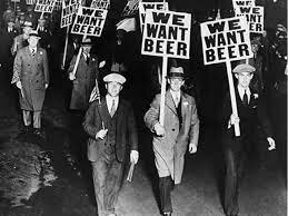 Promulgació de Llei Seca