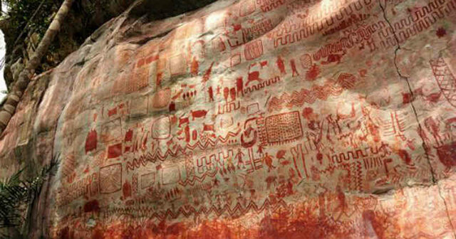 Pinturas en la cueva de chibiriquetes (Ecuador)