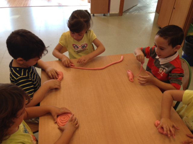 PRIMER DIA D'ESCOLA A INFANTIL