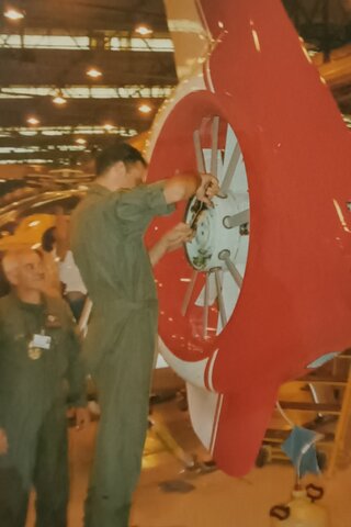 CURSO HELICOPTERO EC - 135